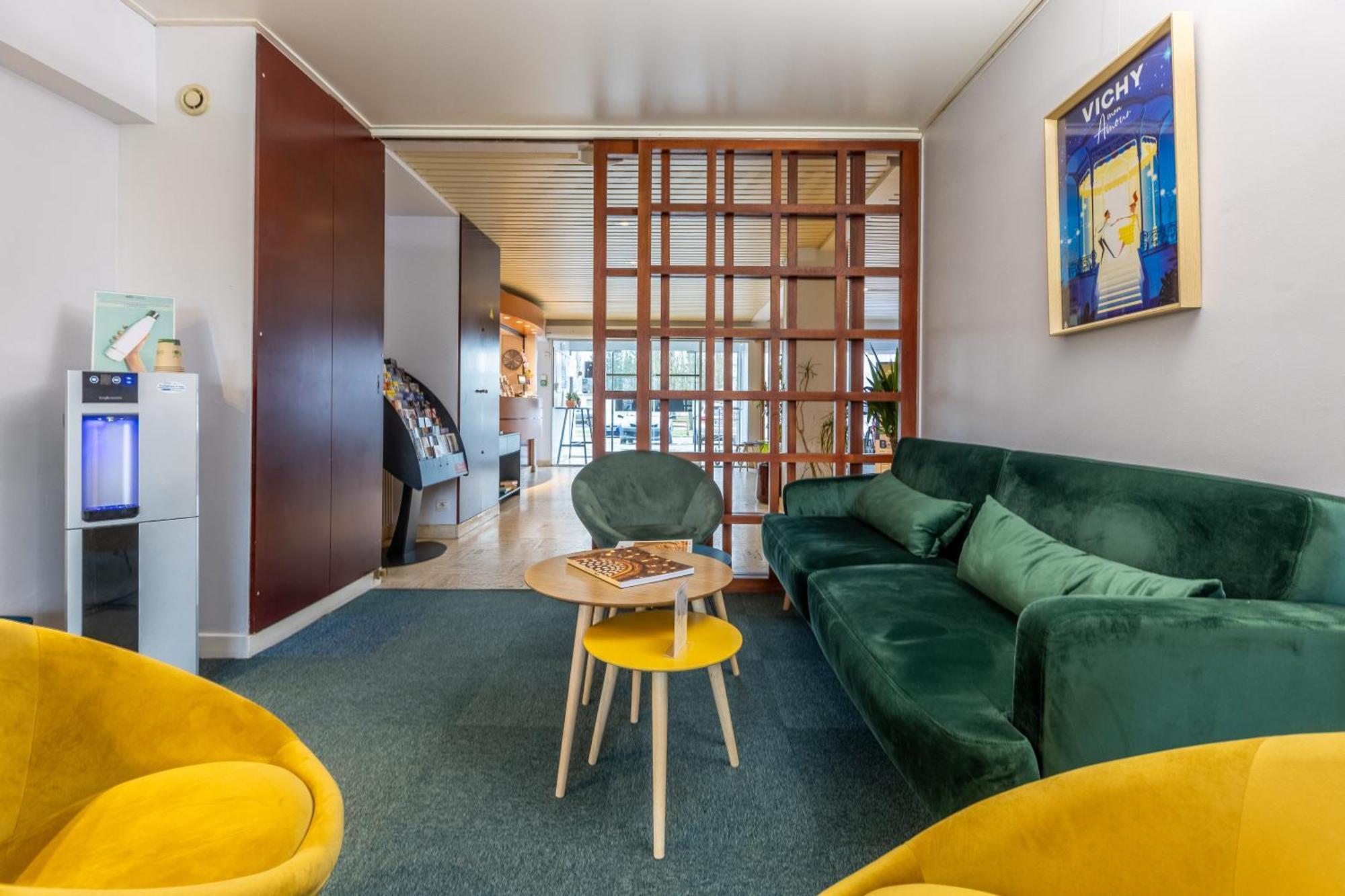 Brit Hotel Le Parc Vichy Бельрив-сюр-Алье Экстерьер фото